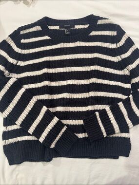 Forever 21 Black and White Striped Knit Pullover